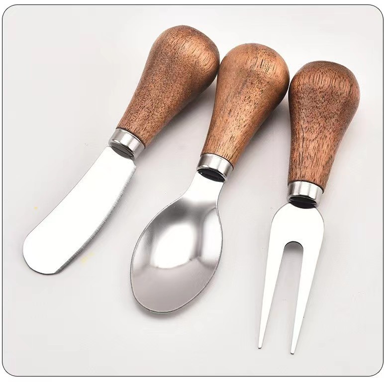 Vertical Butter Butter Knife Wood Handle Cheese Knife Stainless Steel Cheese Knife Spread Knife Fork Spoon Three Sets With Logo Application Scenario