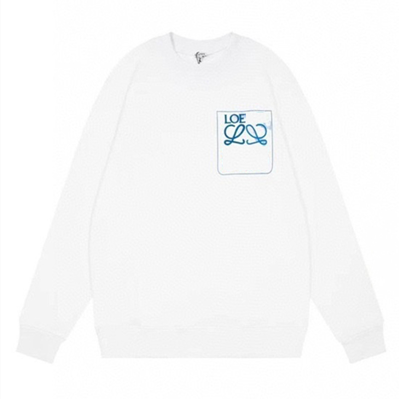 A new loose-fitting long-sleeved sweatshirt with a square print on the chest and a round neck details Picture