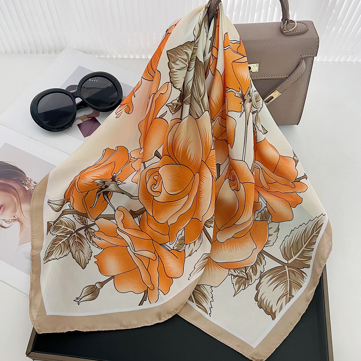 Fashionable commuting small square scarf, new floral silk scarf, spring and summer decorative neckerchief, hair tie, high-end and stylish scarf Specification image