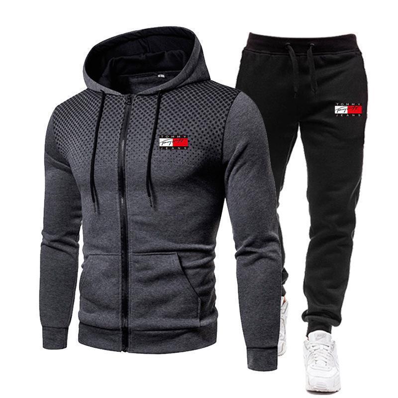 New cross-border fashionable men's clothing from Europe and America, featuring comfortable polka dot prints, zipper cardigans, sport jackets and casual hooded sets