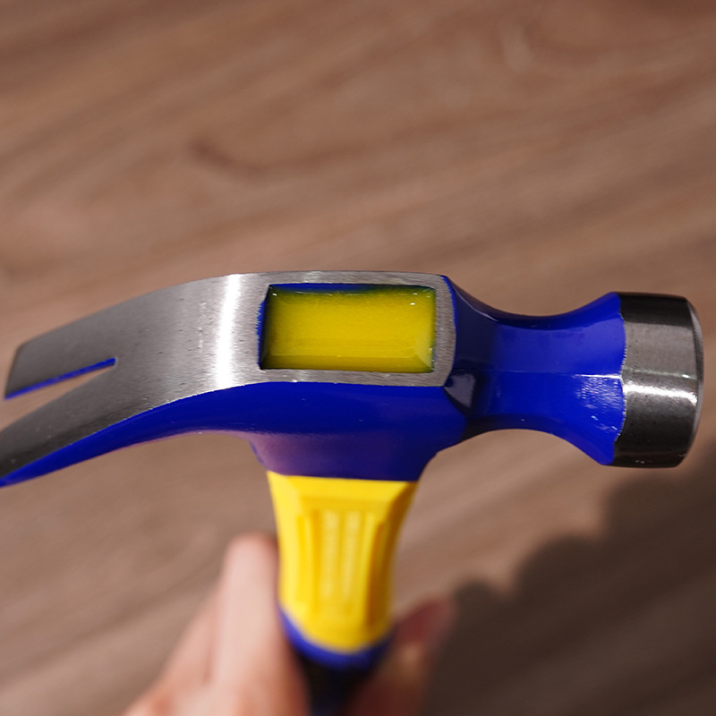 Claw Hammer Source Factory Custom Wholesale Spray American Nail Carpentry Special Carbon Steel Hammer Covered With Plastic Handle Hammer Application Scenario
