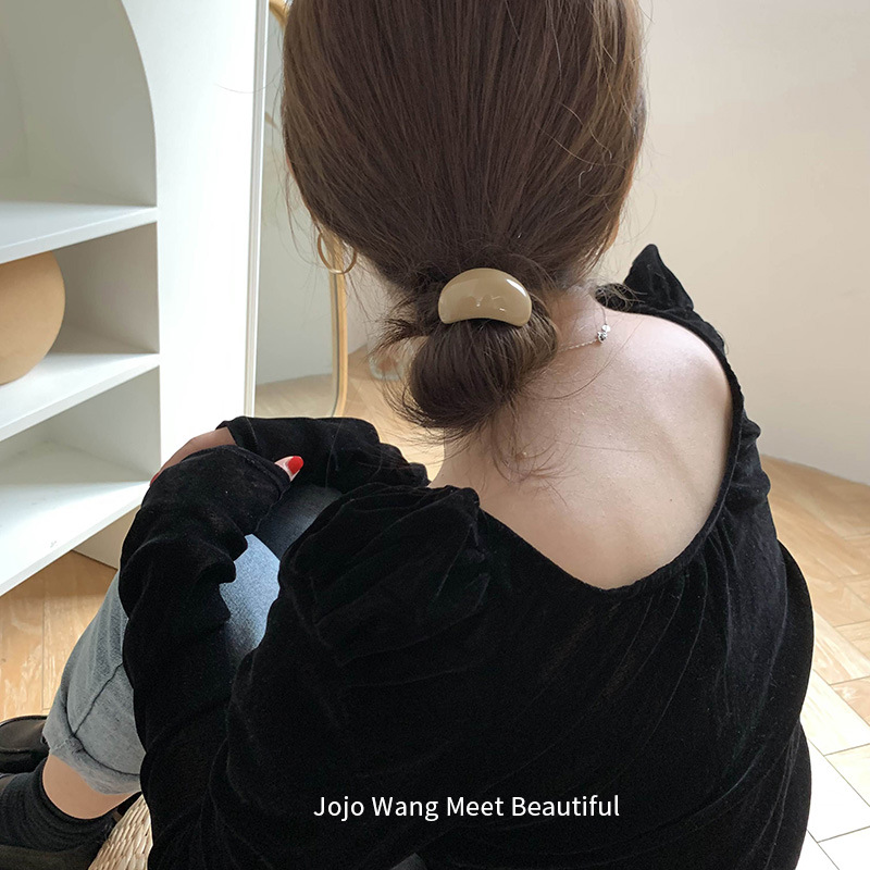 Good-looking milk coffee ~ Small milk cap oval geometric hair band, minimalist retro hair accessory, hair cord, Korean Instagram simple headwear