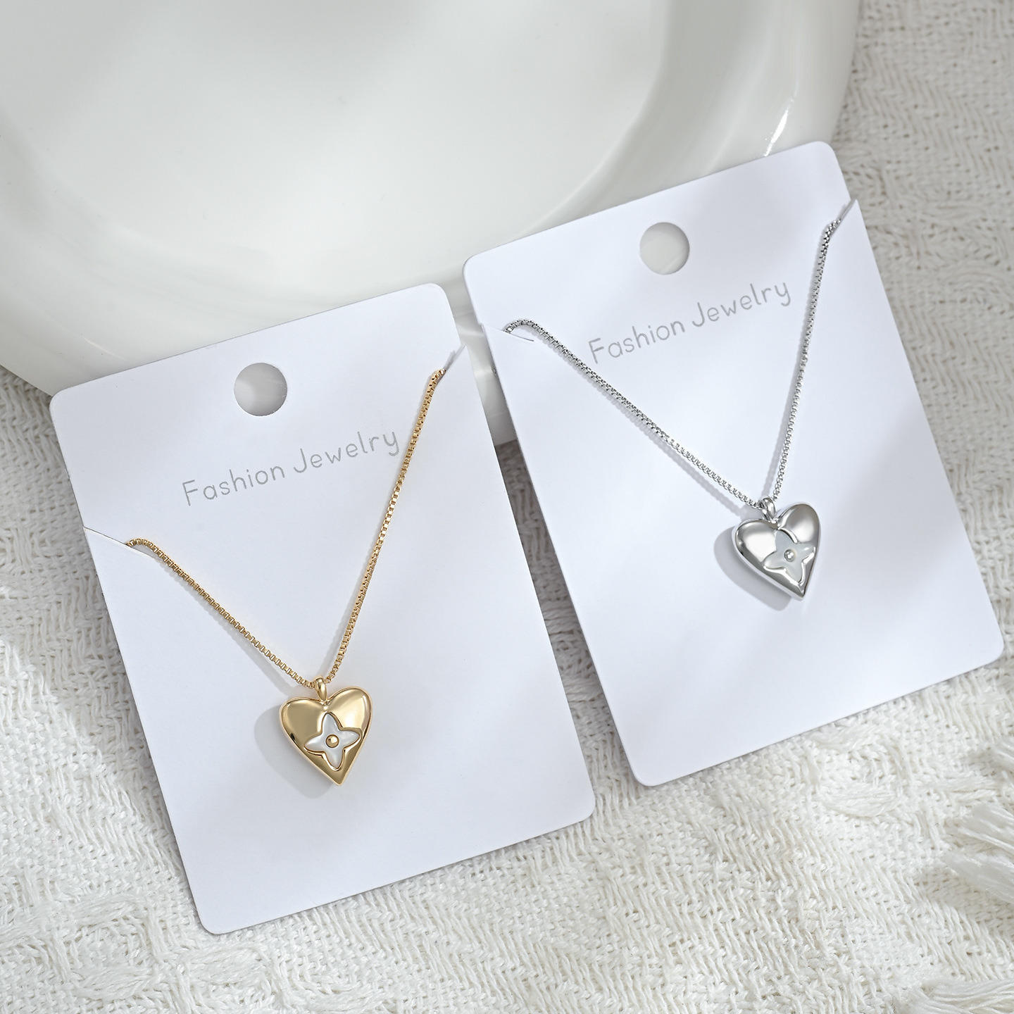 韩国时尚设计感天然贝母四芒星锁骨链女精致甜美气质爱心项链批发详情3