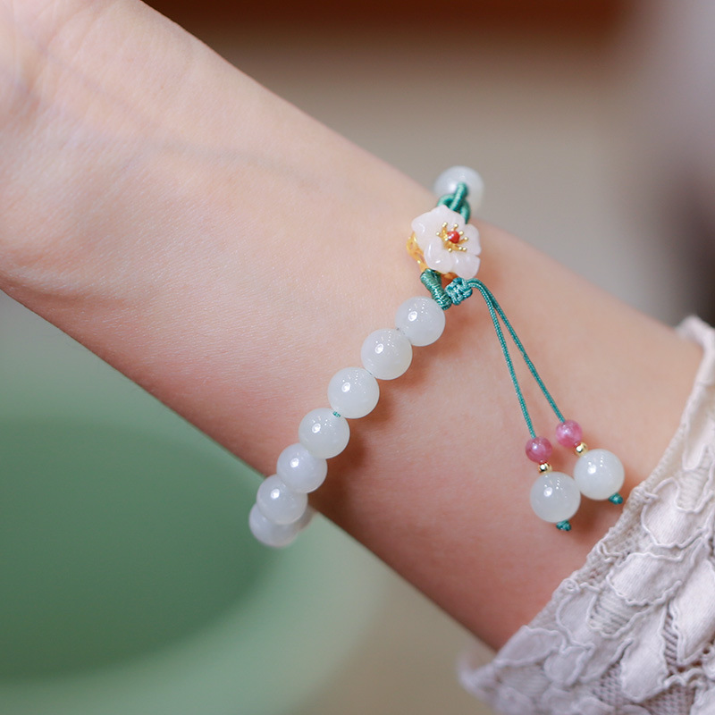 A natural Hetian jade bracelet with a garden full of spring colors, peach blossoms in full bloom, double-tassel woven rope jade Chinese-style bracelet Item Picture