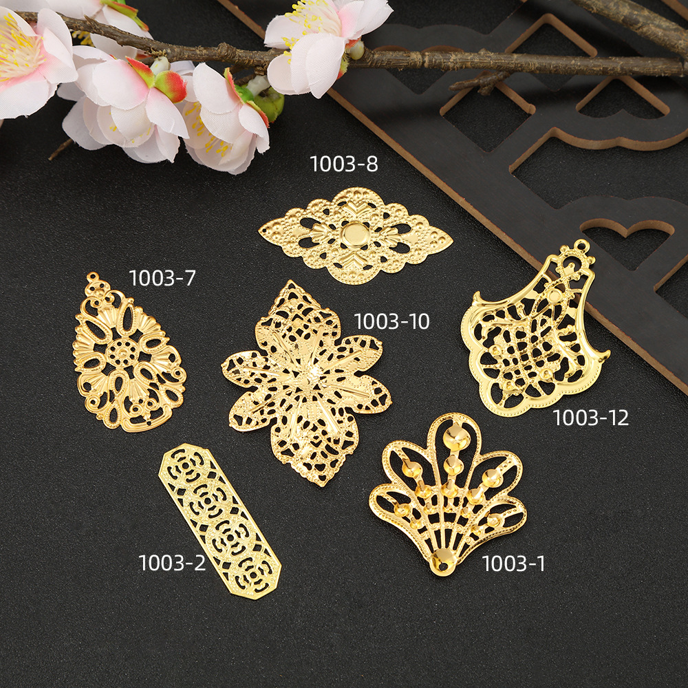 Antique Diy Corsage Accessories Triangle Accessories Metal Sheet Pin Earrings Headdress Diy Hand Made Accessories Wholesale Application Scenario