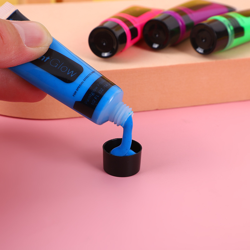 Cross-border water-based eco-friendly fluorescent facial finger paint Halloween dance party water-washable body painting paint Application Scenario