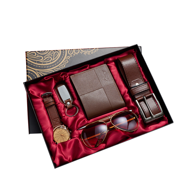 Business gift set, men's watch, sunglasses, belt, wallet, keychain, gift box set, cross-border Application Scenario