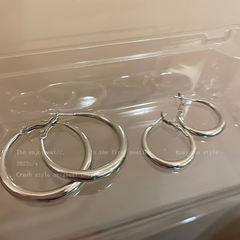 Silver pigment ring s925 silver needle ear ring for women 2024 New bestseller round face earrings, niche and high-end ring earrings Specification image