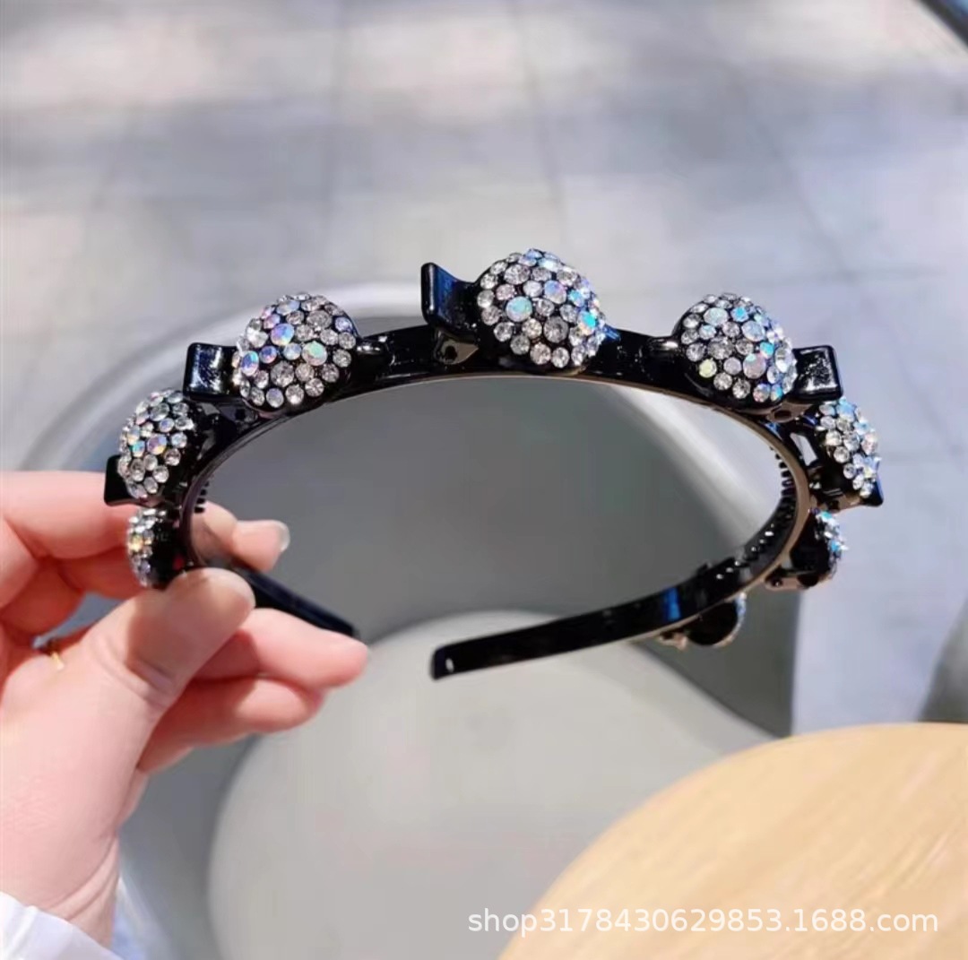 Headband Net Red Bangs Clip Special Forehead Clip Broken Hair Mother Model 2023 New High Appearance Level Explosive Model details Picture