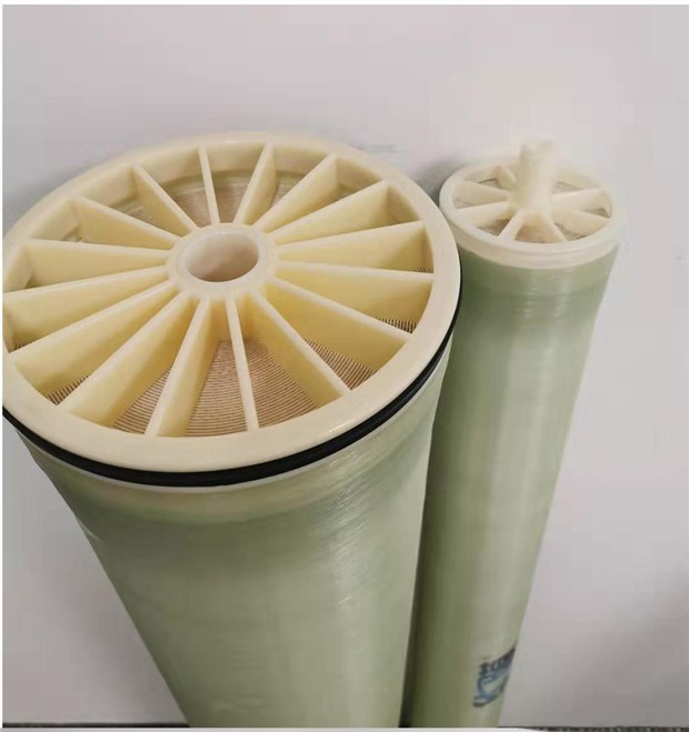 Las membranas de membranas de ósmosis inversa RO filtros de membrana en el tratamiento de aguas industriales ULP Gao Diya industrialwatertreatmentfilter LvXin membrana de tratamiento de agua details Picture