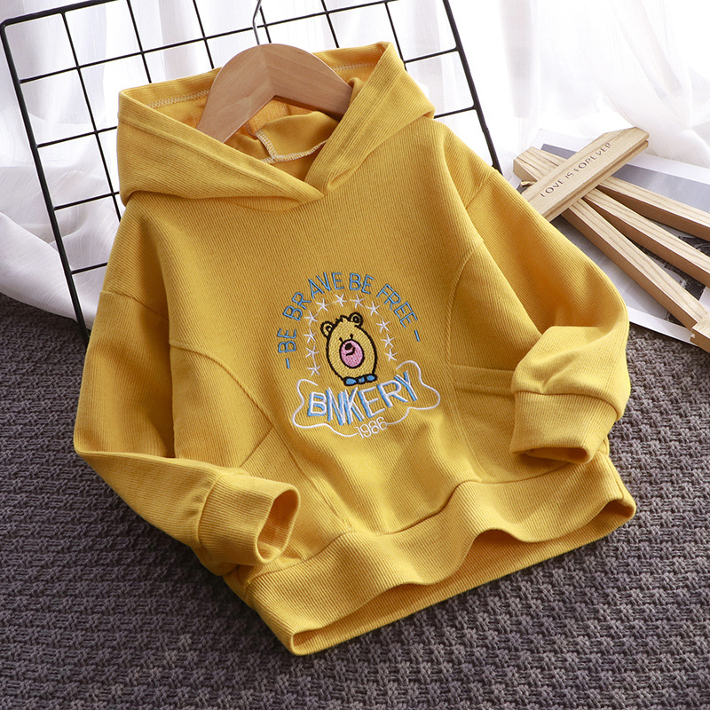 Children's clothing, children's hooded sweatshirts, autumn and winter styles for boys and girls, long-sleeved outer tops, base layers, and baby casual pullovers Application Scenario