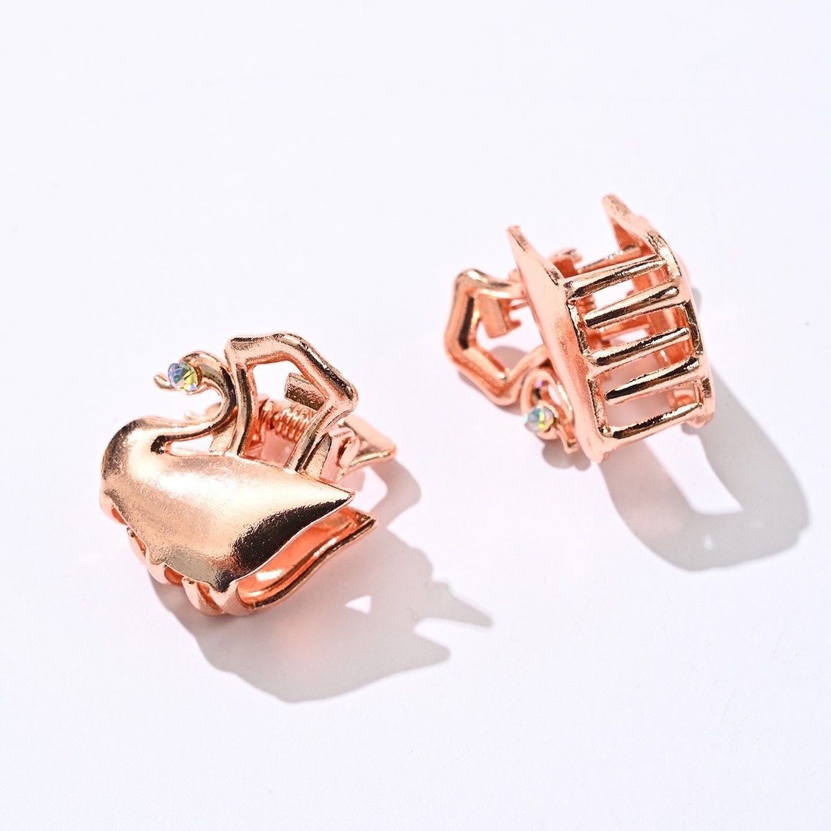 Korean-style small top clip hair clips, exquisitely electroplated back of the head, simple and fashionable women's all-purpose hair clips wholesale details Picture