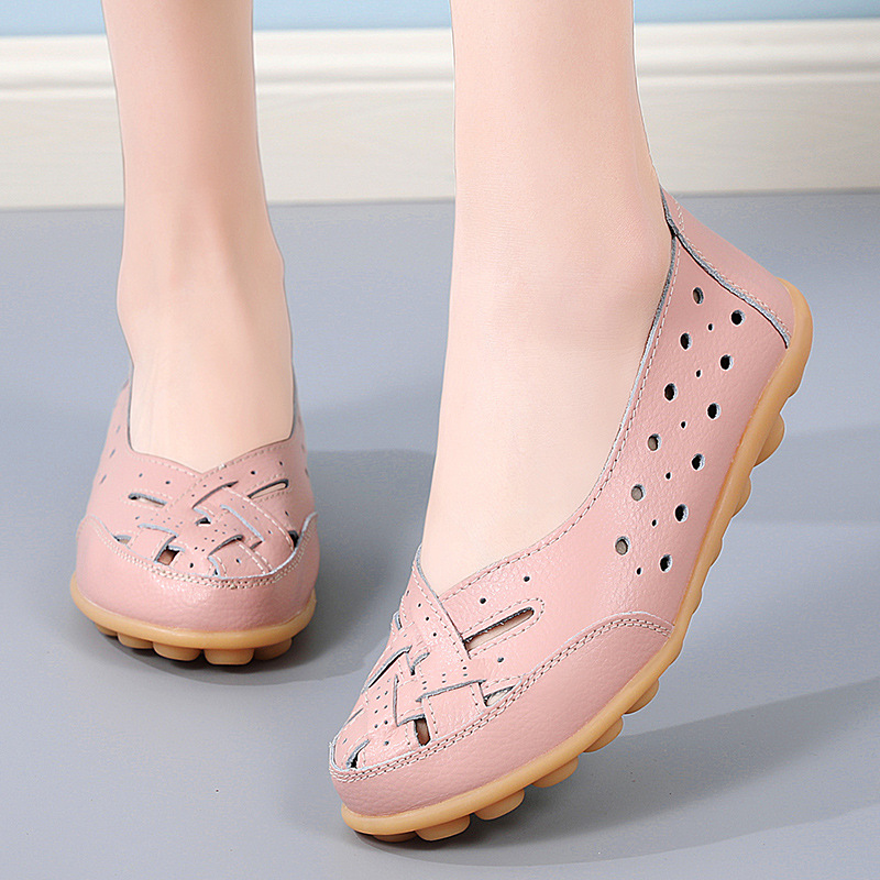 35-46 Large Size Bird's Nest Summer Women's Shoes Hollow Loafers Beef Tendon Sole Bean Women's Shoes Old Mother Shoes Application Scenario