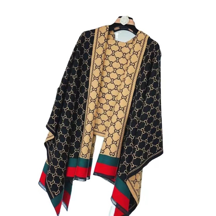 Letter C Korean Version Scarf Shawl Female Dual-Use Net Red Double-Sided 2023 New Warm Every Big Brand Shawl Collar Item Picture