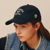 Bear letter cap cap cap baseball cap age-reducing college cap