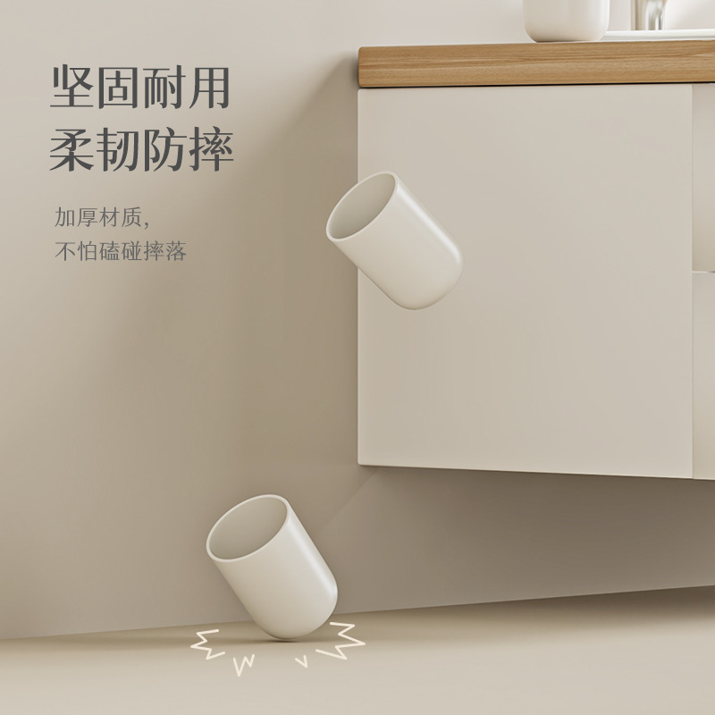 Japanese simple mouthwash cup plastic toothbrush cup student dormitory home senior light luxury bath cup wholesale Application Scenario