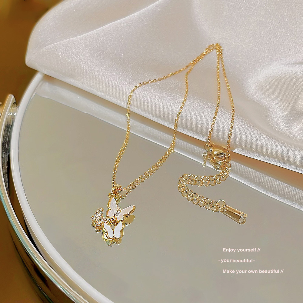 Sweet Butterfly Necklace Female Full Diamond Gentle Pendant Explosive Jewelry Niche High-Grade Light Luxe Titanium Steel Clavicle Chain details Picture