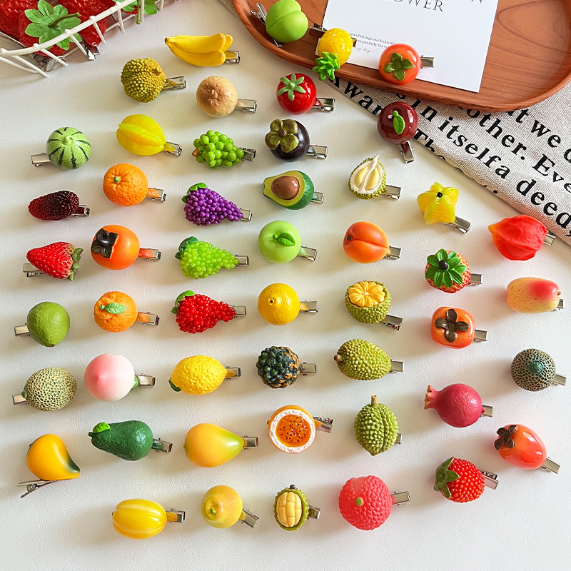 创意仿真水果发夹食玩草莓榴莲石榴发卡可爱树脂边夹趣味桃子发饰细节图