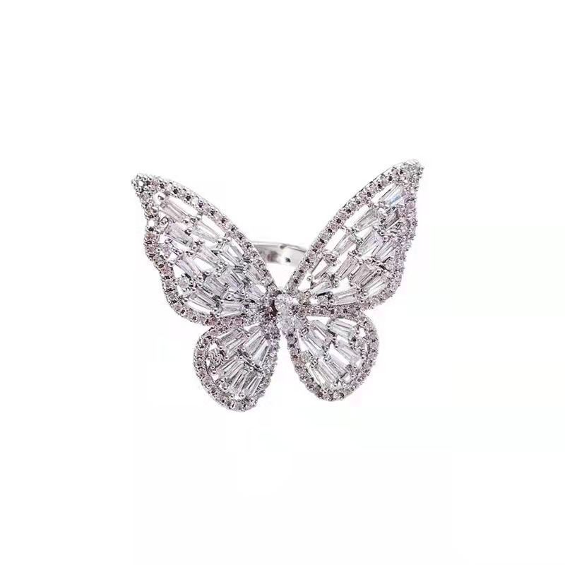Wholesale rings, Yiwu jewelry sources, street stalls selling hot hollowed-out butterfly rings, exaggerated rings, non-fading jewelry Item Picture