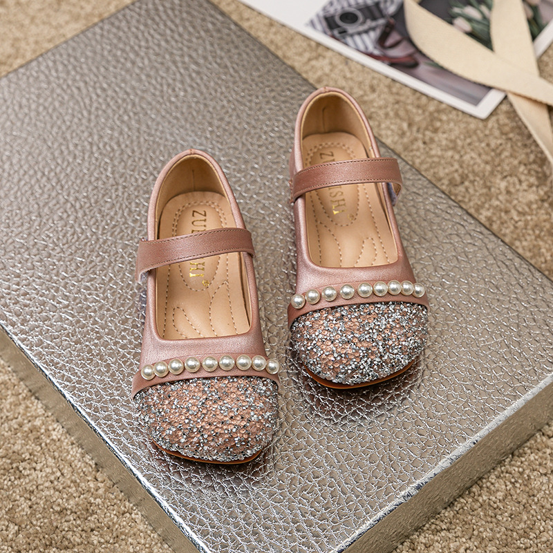 女童鞋爱莎公主鞋2025春新款百搭软底皮鞋小女孩瓢鞋豆豆鞋水晶鞋
