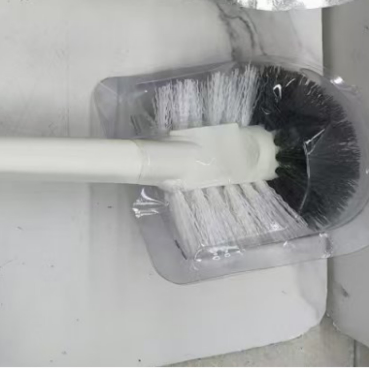 Multi-functional toilet brush, a brush for cleaning stains in the toilet, toilet brush, curved toilet brush, toilet elbow Specification image
