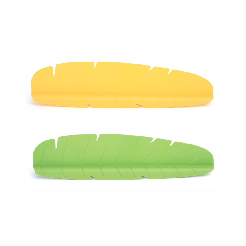 Kitchen water deflector, household sink, dish basin, sink, splash-proof and dirt-proof water deflector, countertop, washbasin, practical water deflector Item Picture