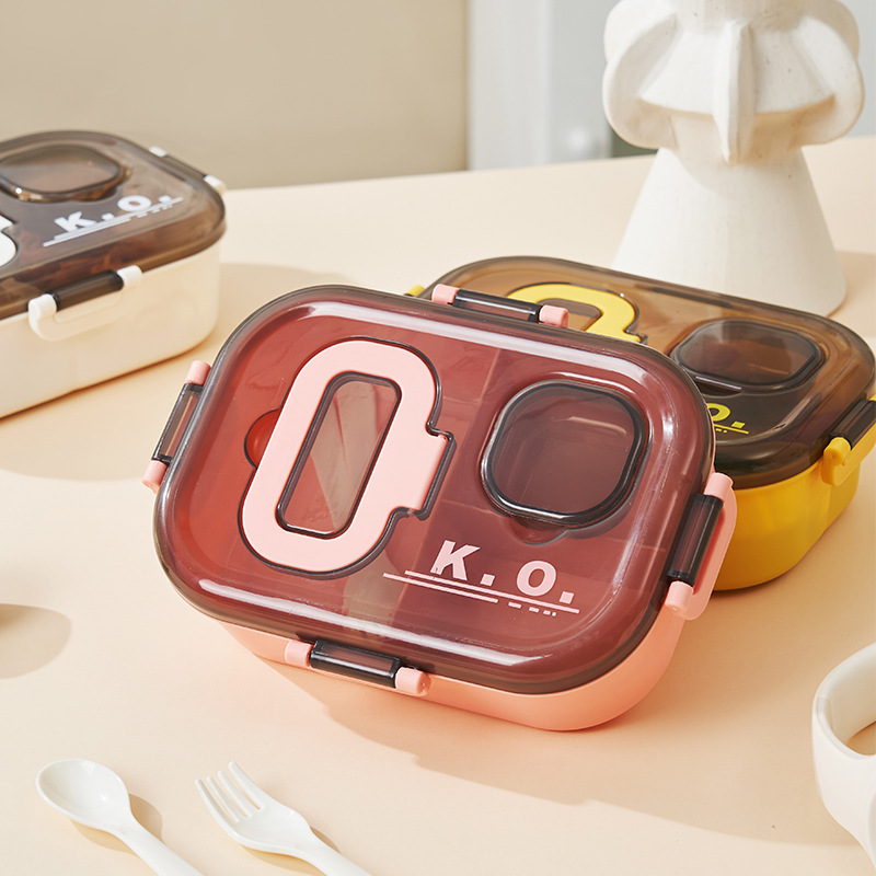Three-compartment lunch box, food-grade for microwave heating, portable lunch box, student and office worker lunch box Application Scenario