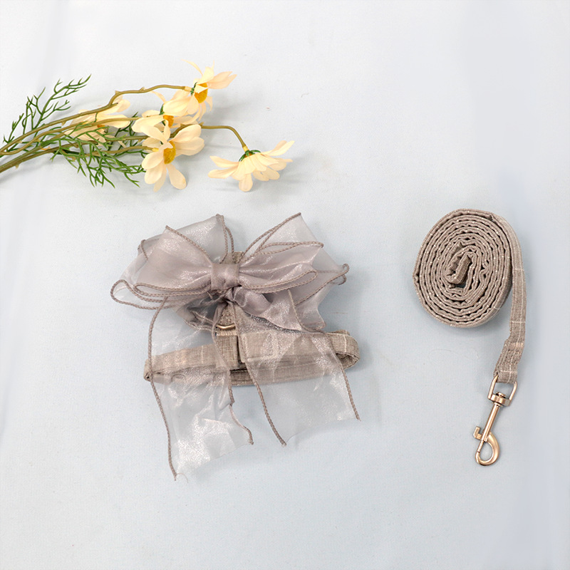 Wholesale Fairy net cute bow chest harness leash walking princess pets out walking cats and dogs to prevent breaking free Specification drawing