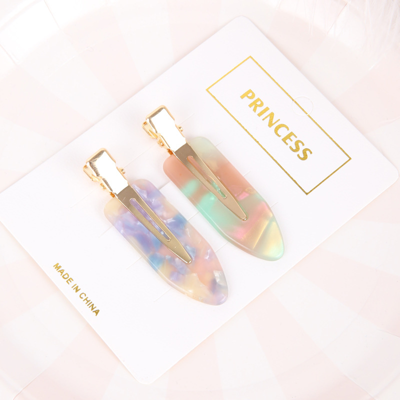 Sweet Acetic Acid Edge Clip Bangs Clip Women's Hair Clip Korea Simple Hair Clip Factory Direct Supply Application Scenario