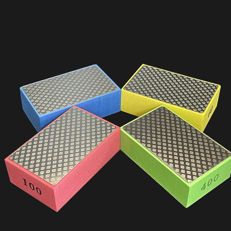 Cross-border best-selling diamond hand erasers, hand-held grinding discs, grinding discs, tile edge trimmers, and stone grinding discs are in stock.