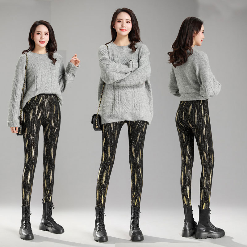 High-waisted, large-sized printed leggings for women to wear outside in autumn and winter can make them look petite. Fleece and thickened tight-fitting pants with elastic waists Specification image