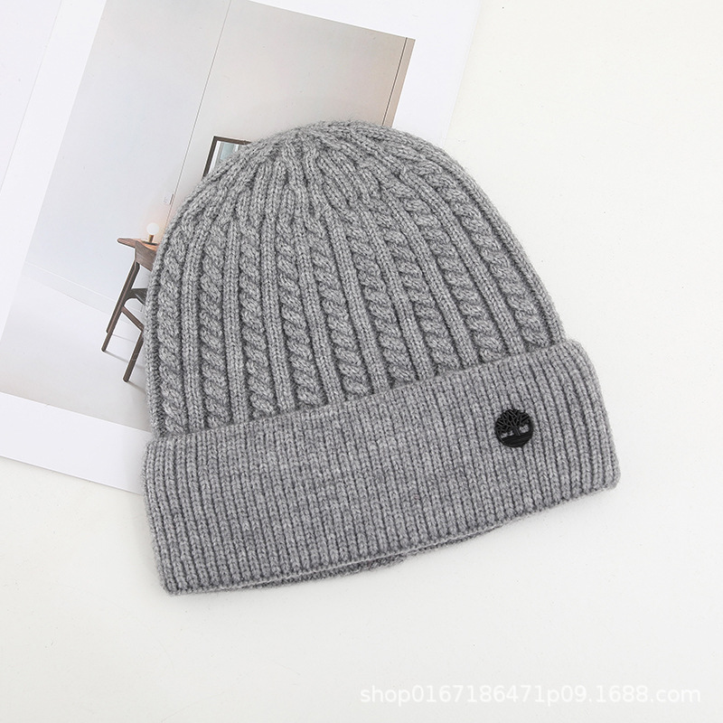 New autumn and winter fleece hats, men's plush Korean-style knitted caps, versatile, warm, ear-protecting, thickened and fashionable woolen caps Application Scenario