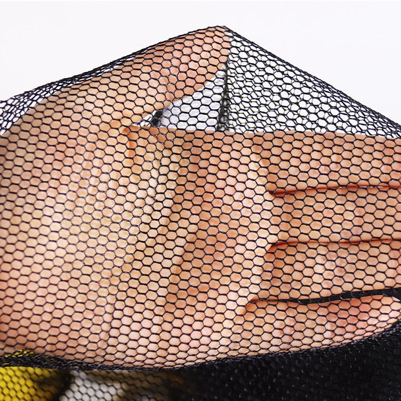 Wholesale of 23-diameter square small-eye fish protection aluminum alloy positioning edge-wrapped small fish protection formula bag simple wild fishing net bag Application Scenario