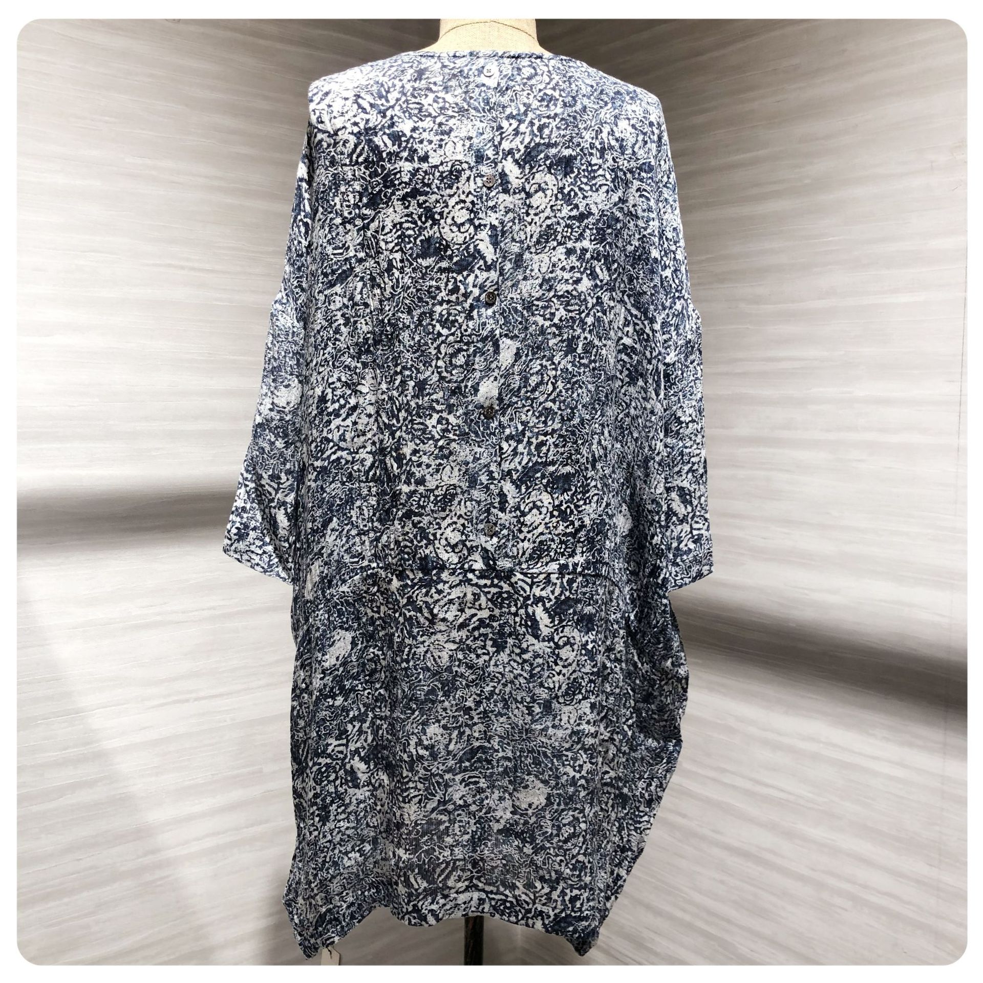 A stylish summer dress for mothers, a noble and elegant long dress for middle-aged and elderly women Specification image