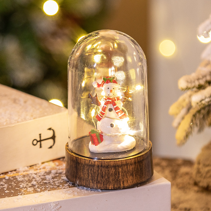 Christmas decorations: Old man, snowman, night light, Christmas creative gifts, table ornaments, Christmas decorative wind lamps Application Scenario