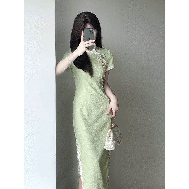 The new and improved version of the national trend cheongsam is a green dress for young girls in spring and summer, featuring a new Chinese style Specification image