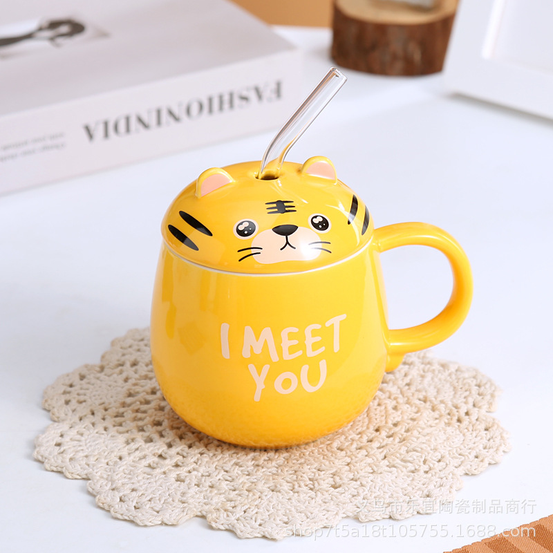 Creative Mug Little Tiger Round Cute Ceramic Cup Personality Girl Drink Cup With Hand Gift Straw
