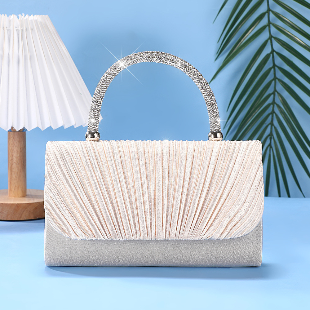 珠绣/小包链条/金属手抓包/晚宴包/女式包白底实物图