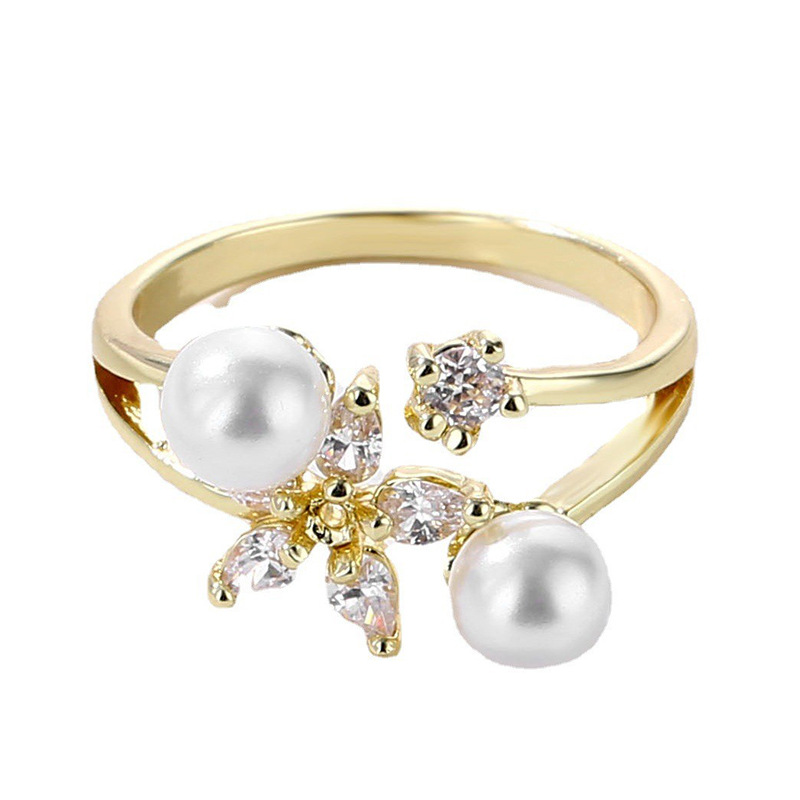 Cartoon bee ring, the same style as the Cassie girl, full diamond zircon pearl open ring, a fashionable and fresh ring that pairs well with other outfits Item Picture
