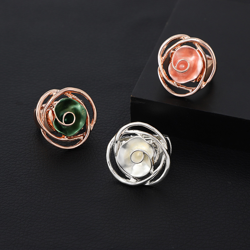 欧美专供创意花朵戒指活口高级感时尚情侣戒指不掉色饰品