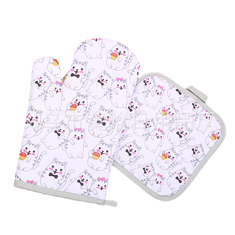 【LOVELY HOME】【 Hold Jia 】 Factory direct sales INS Green plant microwave oven gloves thickened insulation two-piece set digital printing baking two-piece set Item Picture