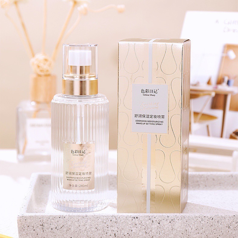 Color Diary Moisturizing and Hydrating Setting Spray Long-lasting Waterproof Post-makeup Moisturizing and Hydrating Fine and Refreshing Setting Spray