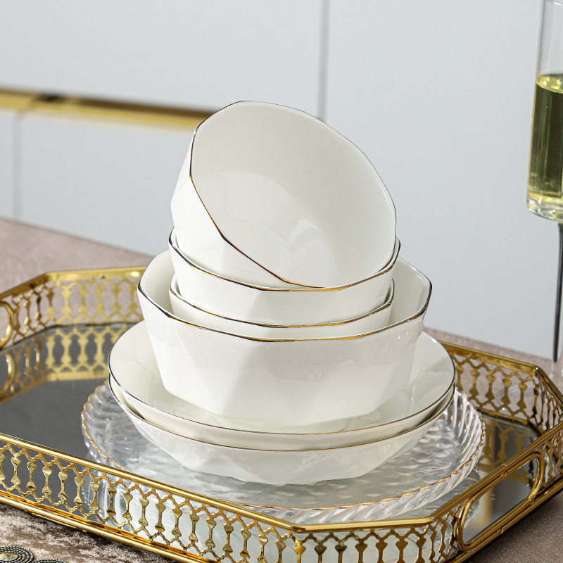 Ceramic tableware set, home diamond bowls, plates and bowls, high appearance level, housewarming new home real estate gift set Application Scenario