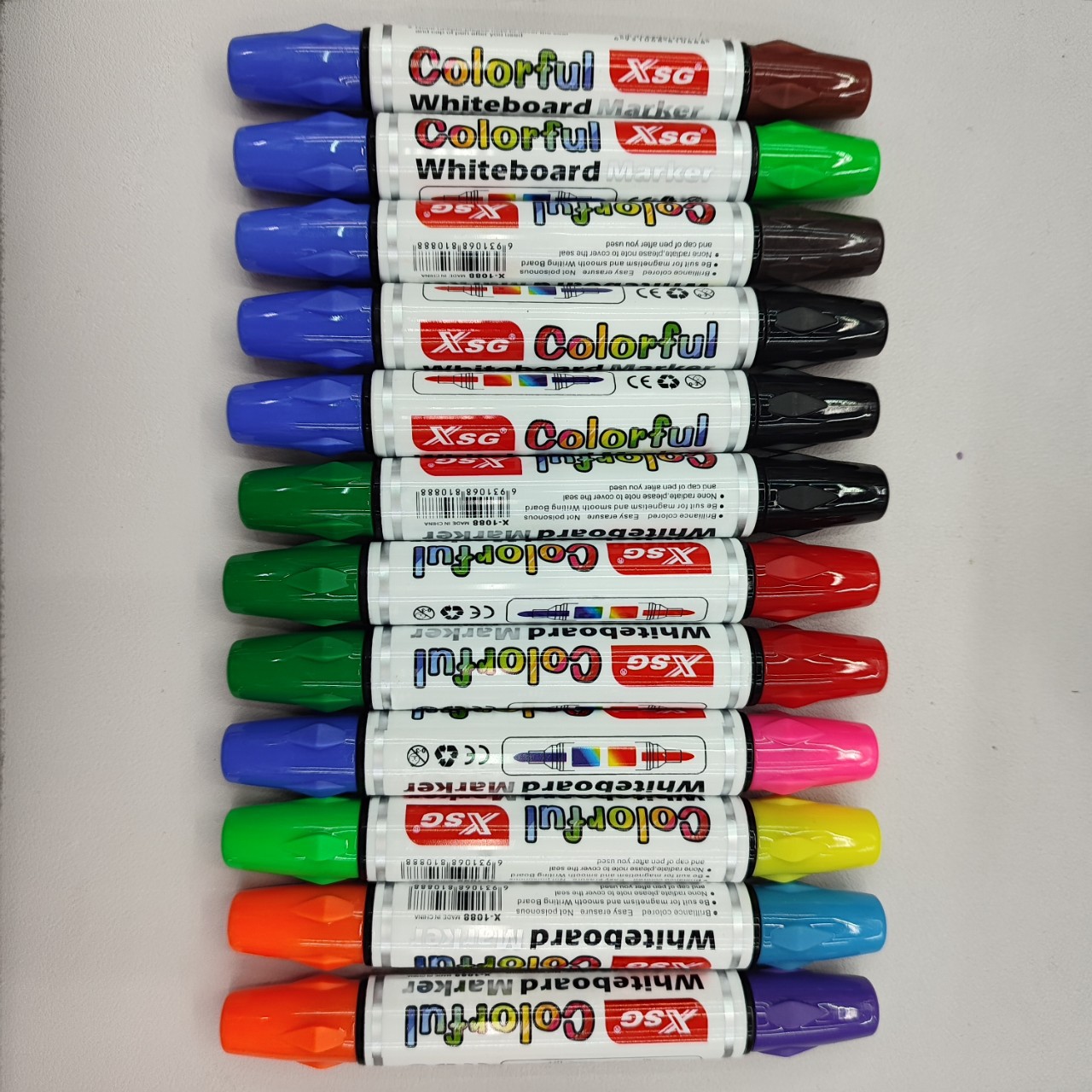 Xsg X-1088 Color Whiteboard Marker 12 Colors 24 Colors Double Head Double Color Round Head Knife Head Oblique Head Pvc Box Application Scenario