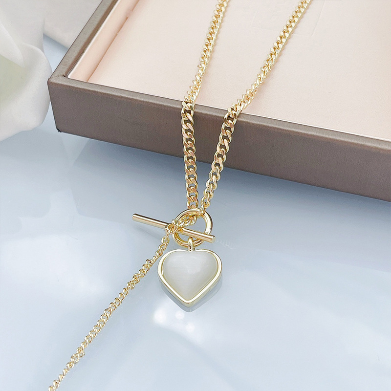 Obi new Cupid love necklace female light luxury niche design sense Instagram net red cold wind collarbone chain Application Scenario