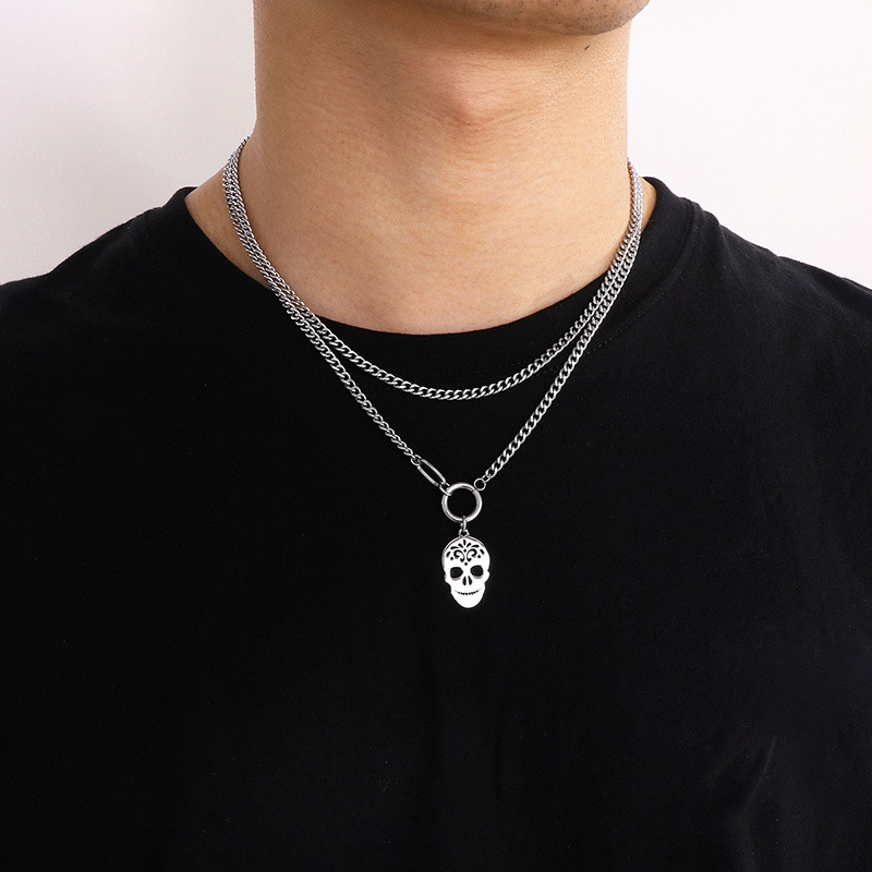 Halloween Accessories Stainless Steel Necklace Men's Stack With Double Ground Cuban Chain Titanium Steel Skull Necklace Application Scenario