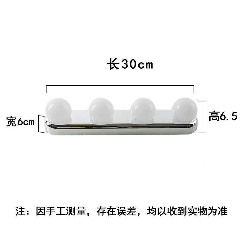 镜前灯白底实物图