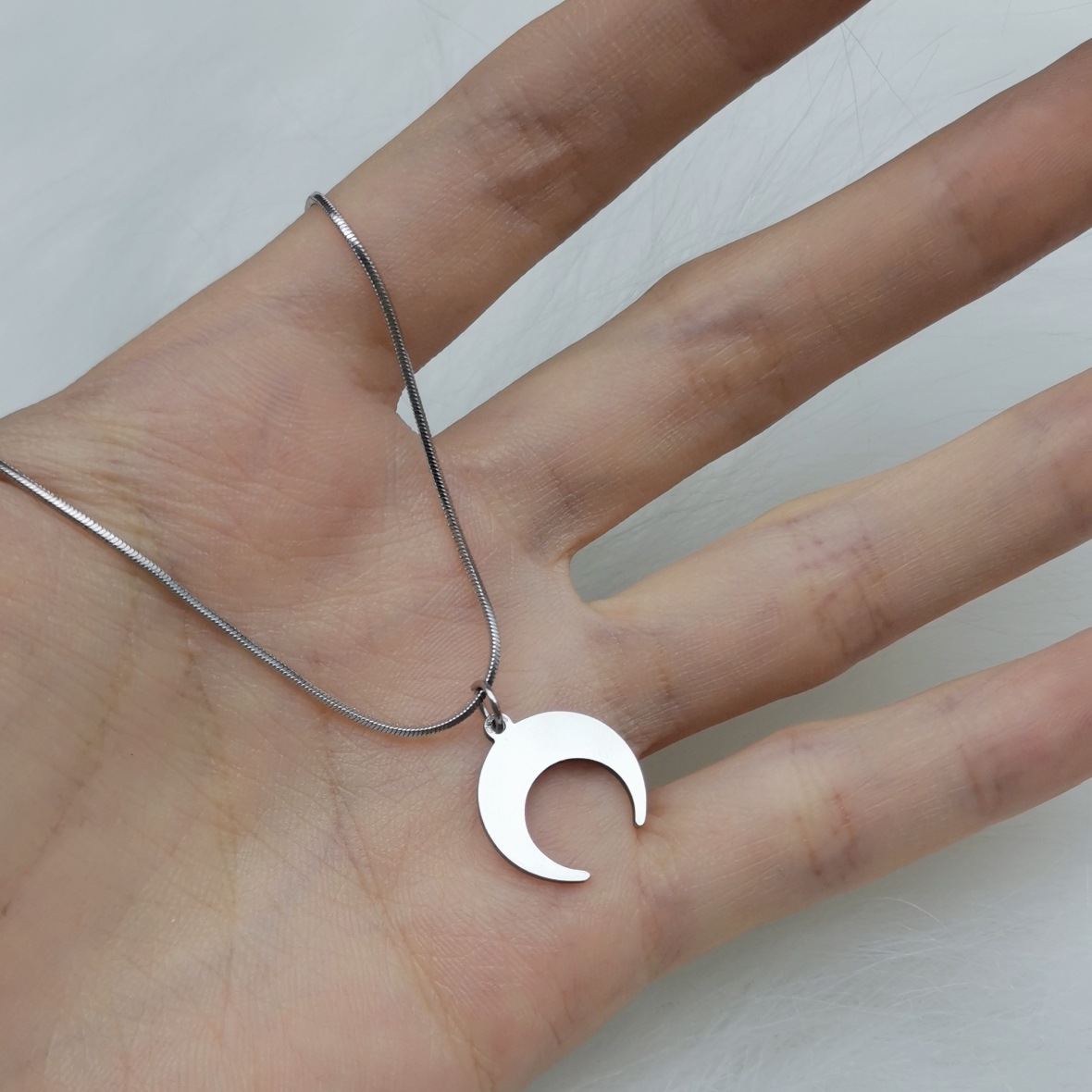 Clearance Wholesale Children Adult Necklace Simple Thin Chain Random Stainless Steel Love Pendant Chain Men's And Women's Accessories Specification drawing