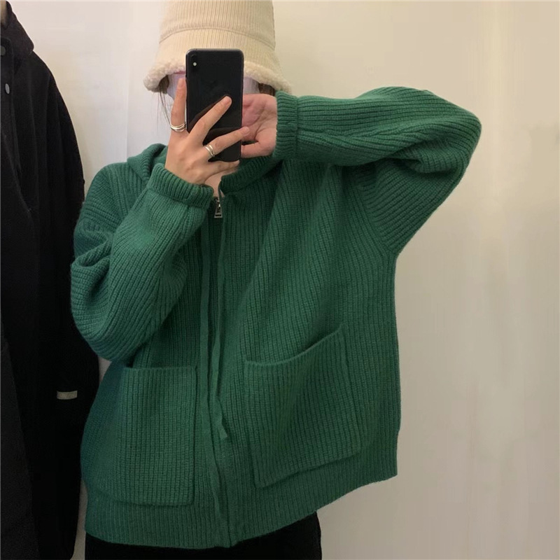 The new hooded knitted cardigan for autumn and the thickened women's sweater for winter can be worn over the loose, thickened and laid-back Korean-style pocket details Picture