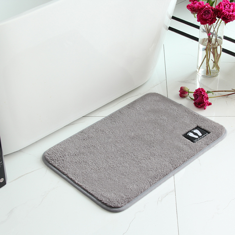 2022 Solid Color Polyester Carpet Floor Mat Bathroom Bathroom Door Entry Absorbent Non-Slip Mat Kitchen Floor Mat Application Scenario